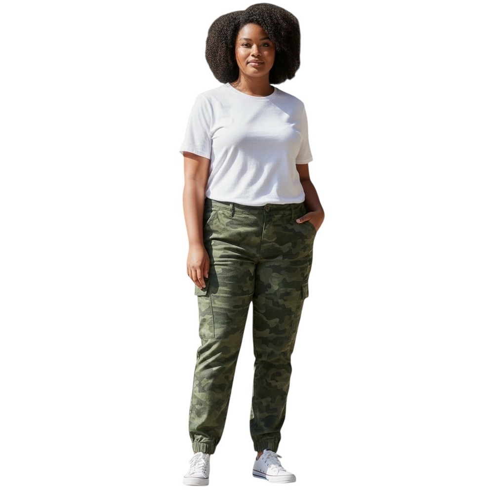Signature‎ by Levi Strauss Every day Women Camo green joggers Pants 20W Cargo
